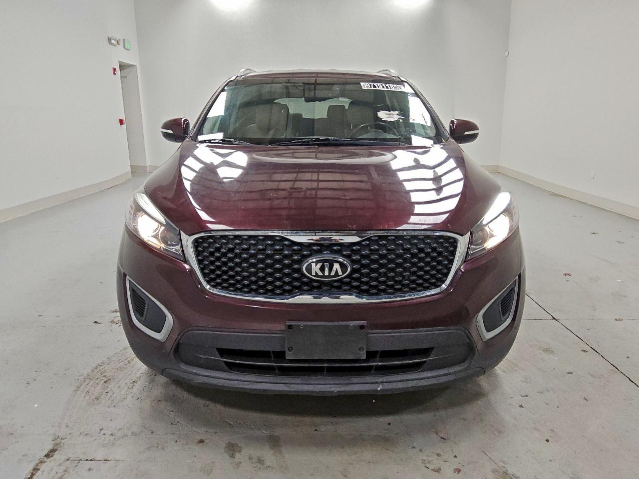 2017 KIA SORENTO LX photo 5