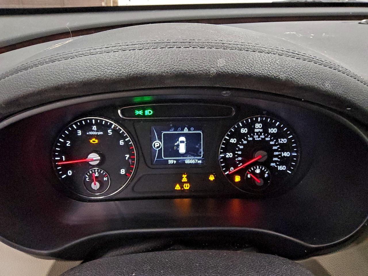2017 KIA SORENTO LX photo 9