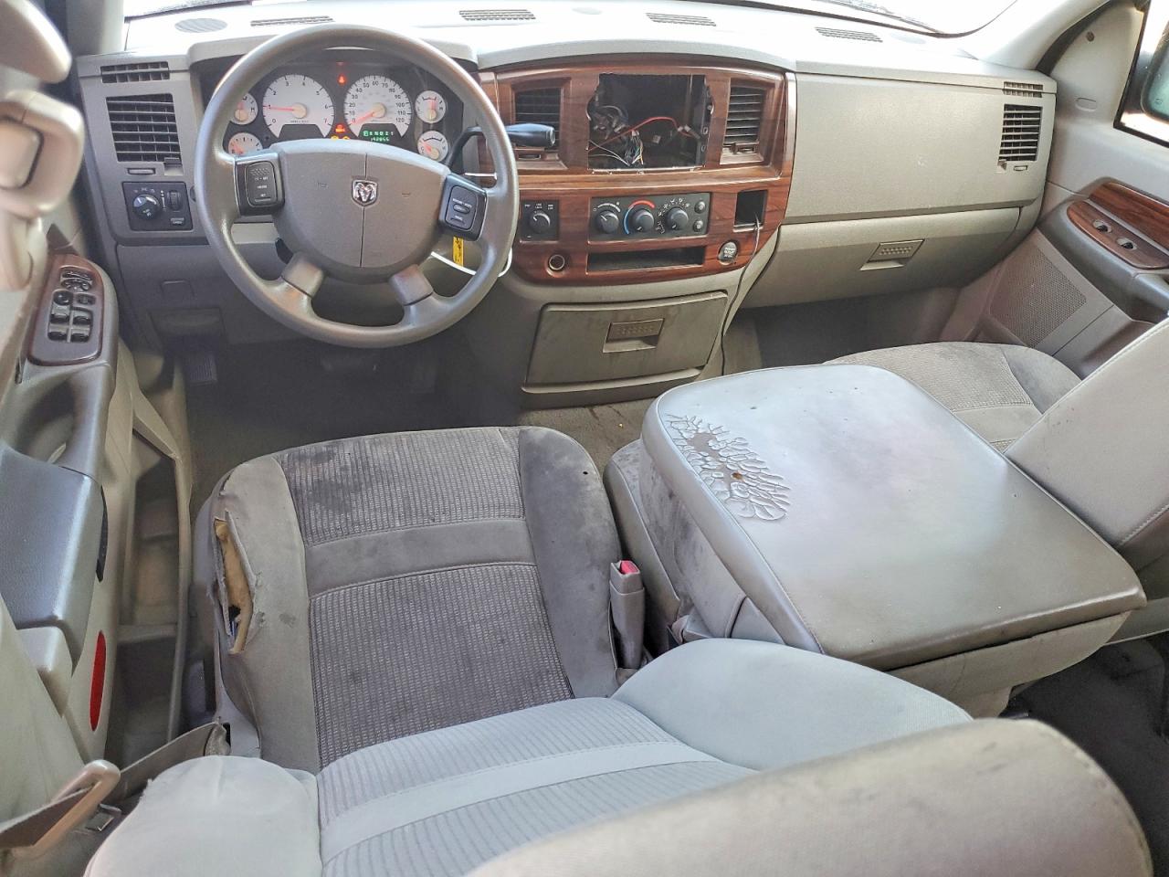 2007 DODGE RAM 1500 ST photo 8