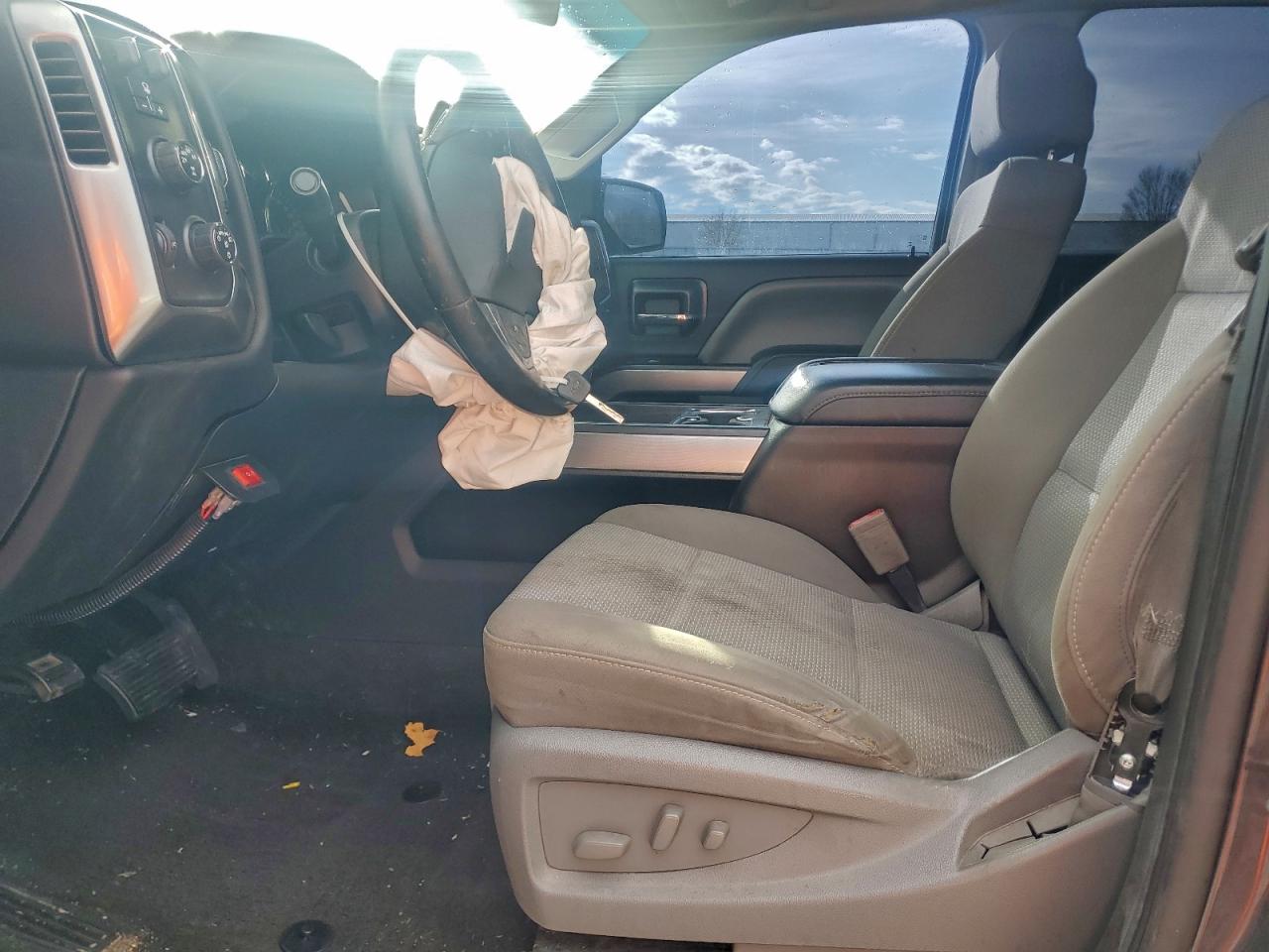 2015 CHEVROLET SILVERADO K1500 LT photo 7
