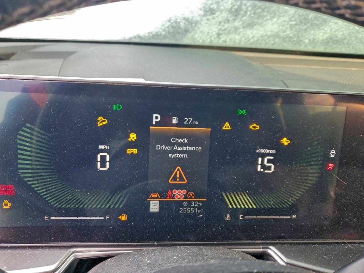 2024 KIA SORENTO S photo 9