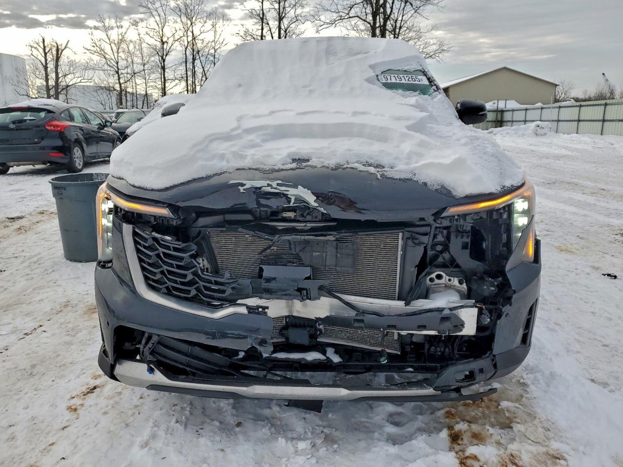2024 KIA SORENTO S photo 5
