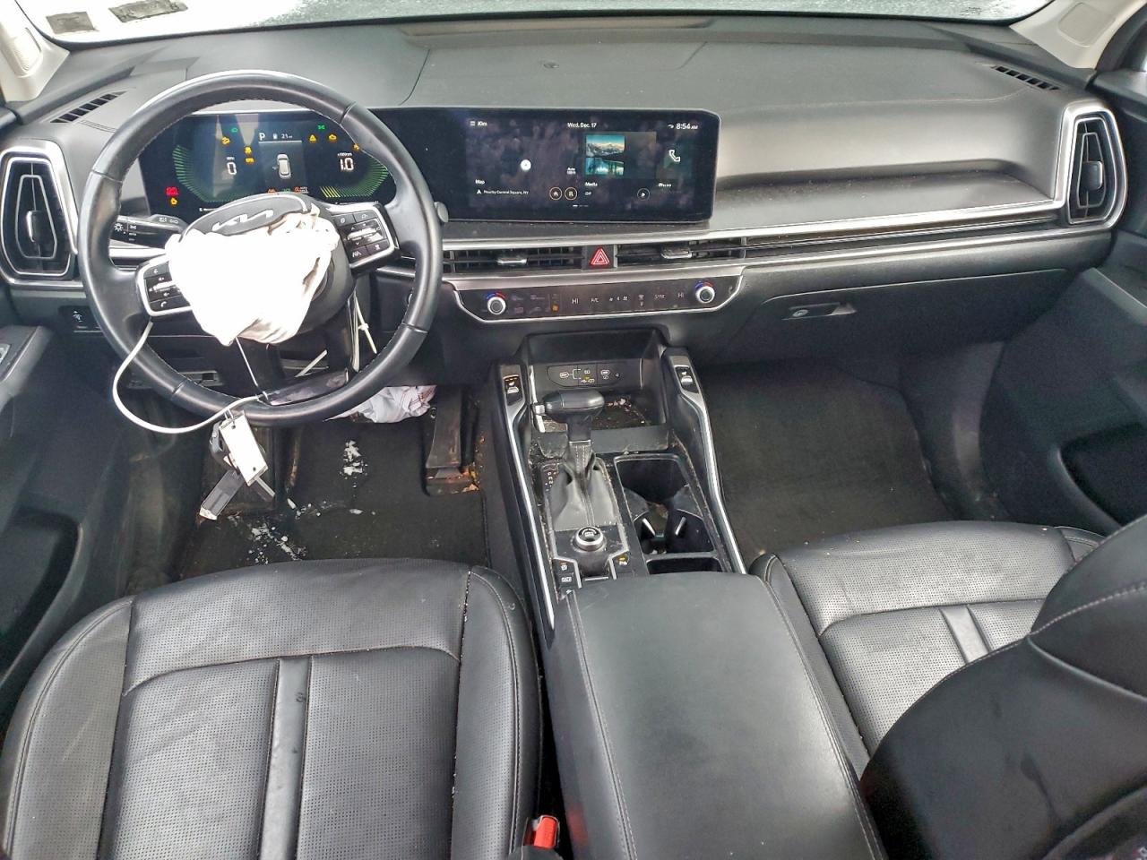 2024 KIA SORENTO S photo 8