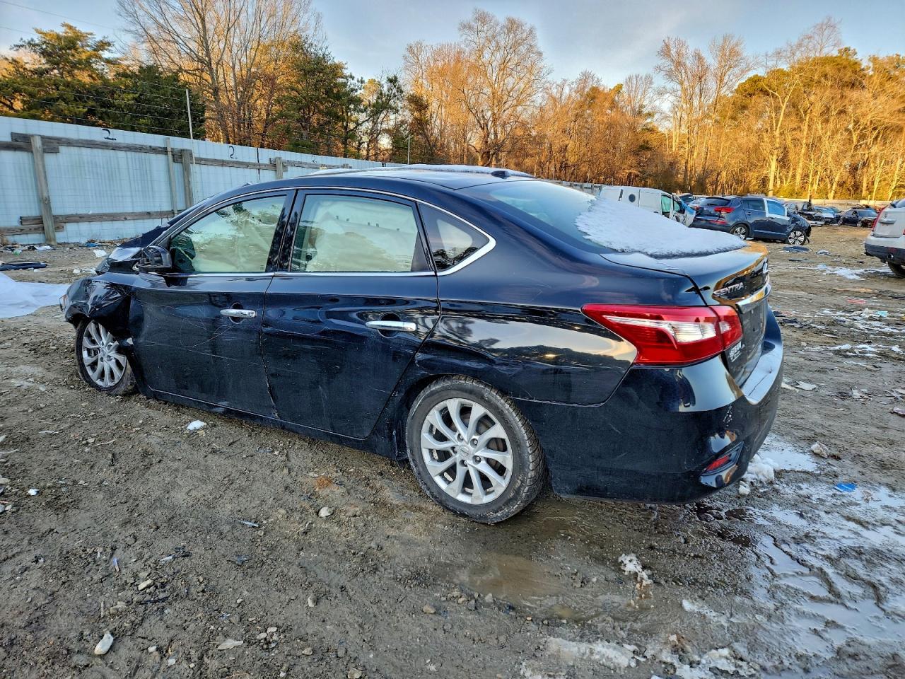 2019 NISSAN SENTRA S photo 2