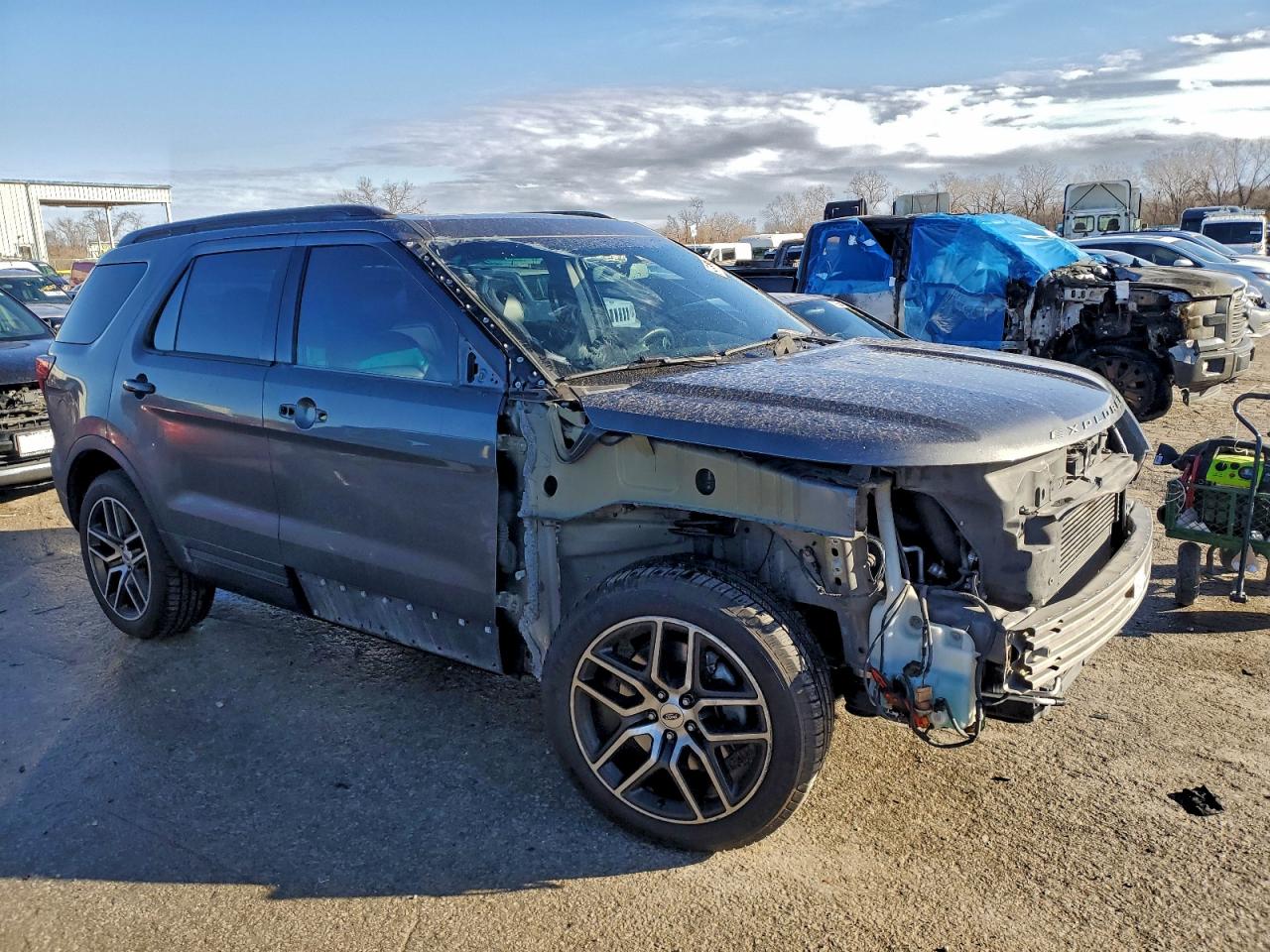 2016 FORD EXPLORER SPORT photo 4