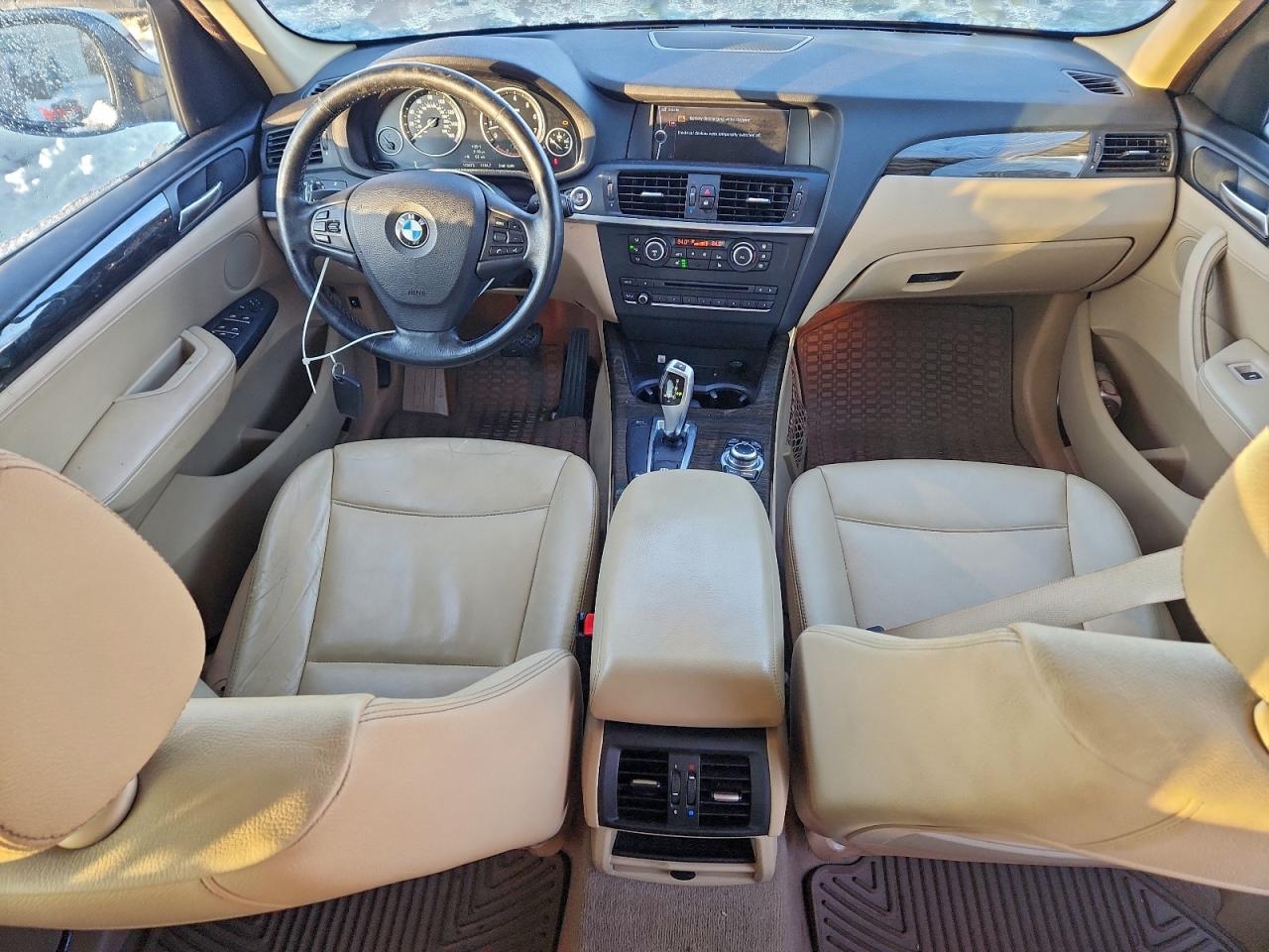 2011 BMW X3 XDRIVE28I photo 8