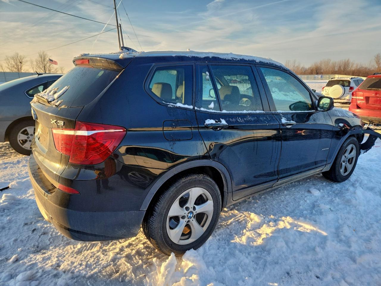 2011 BMW X3 XDRIVE28I photo 3