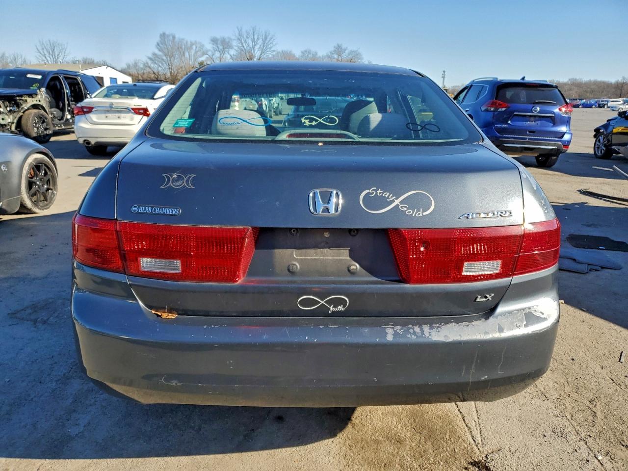 2005 HONDA ACCORD LX photo 6