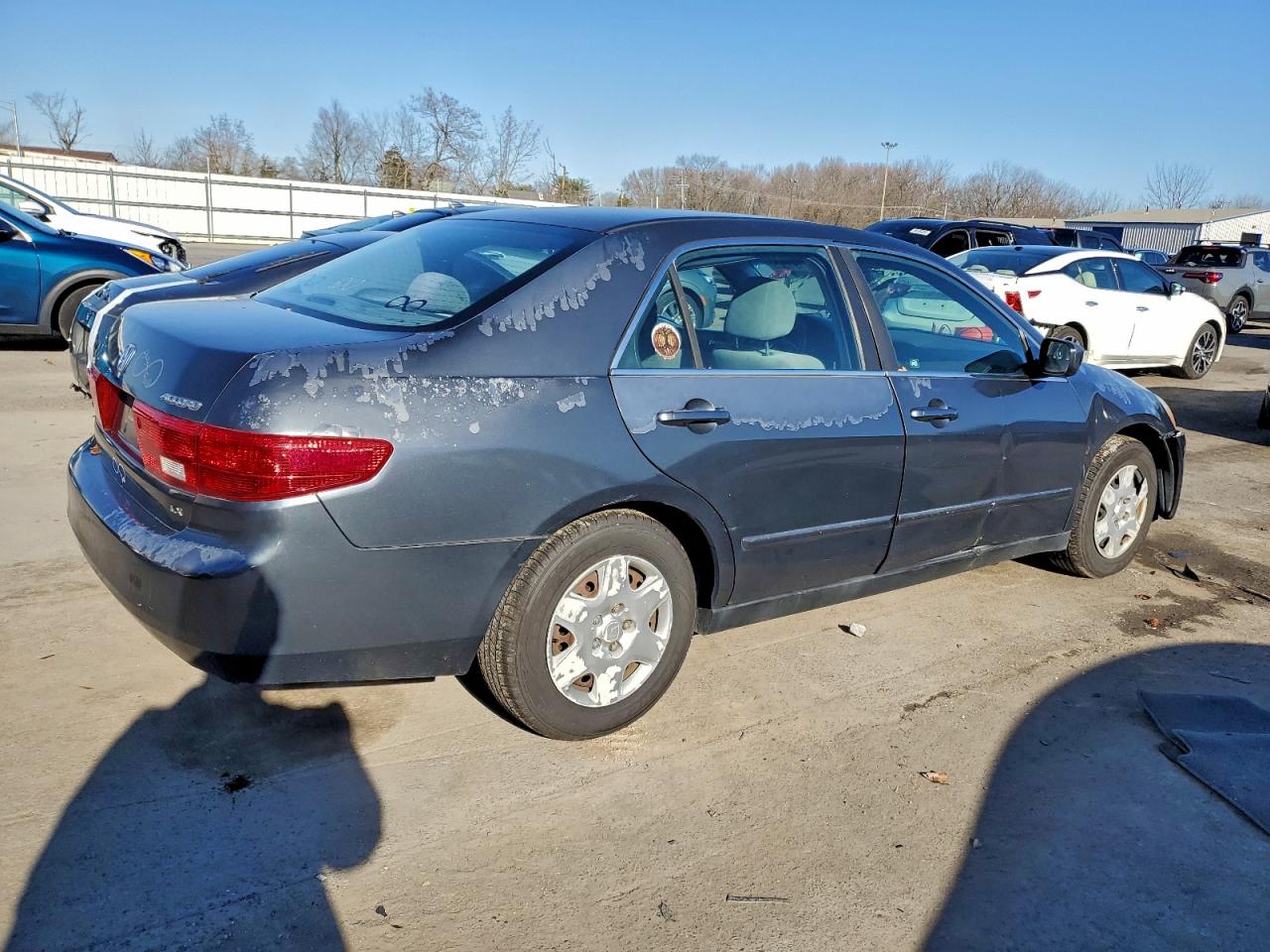 2005 HONDA ACCORD LX photo 3