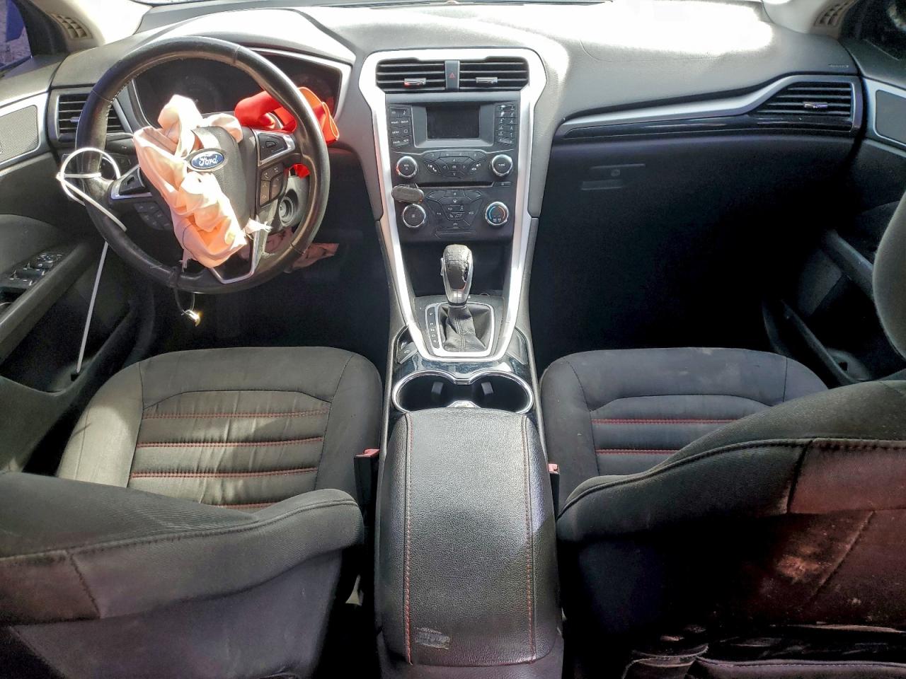 2014 FORD FUSION SE photo 8
