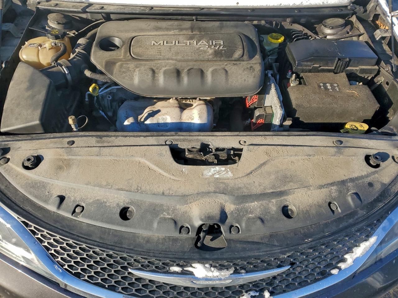 2015 CHRYSLER 200 LIMITED photo 11