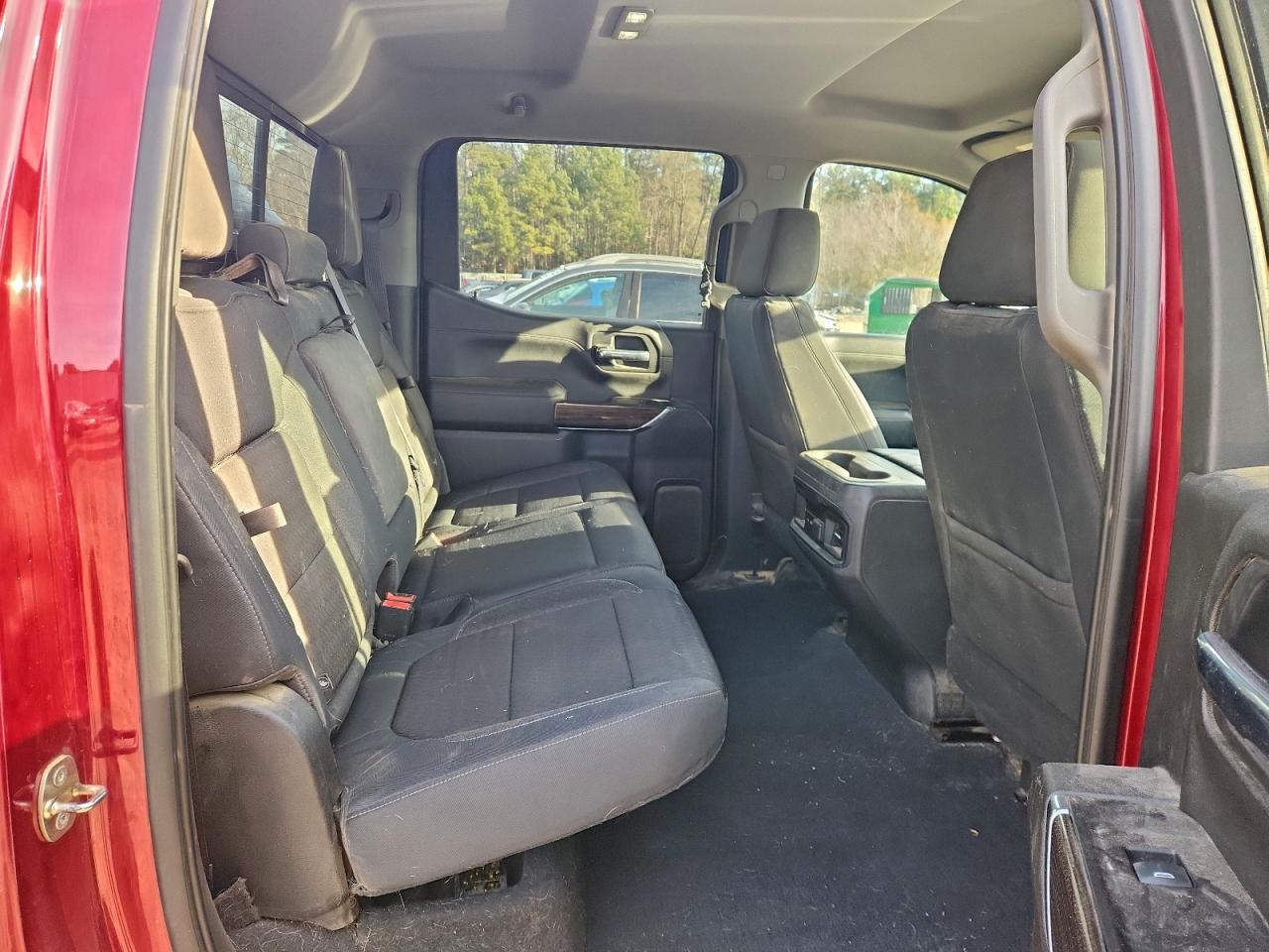 2019 CHEVROLET SILVERADO K1500 RST photo 10