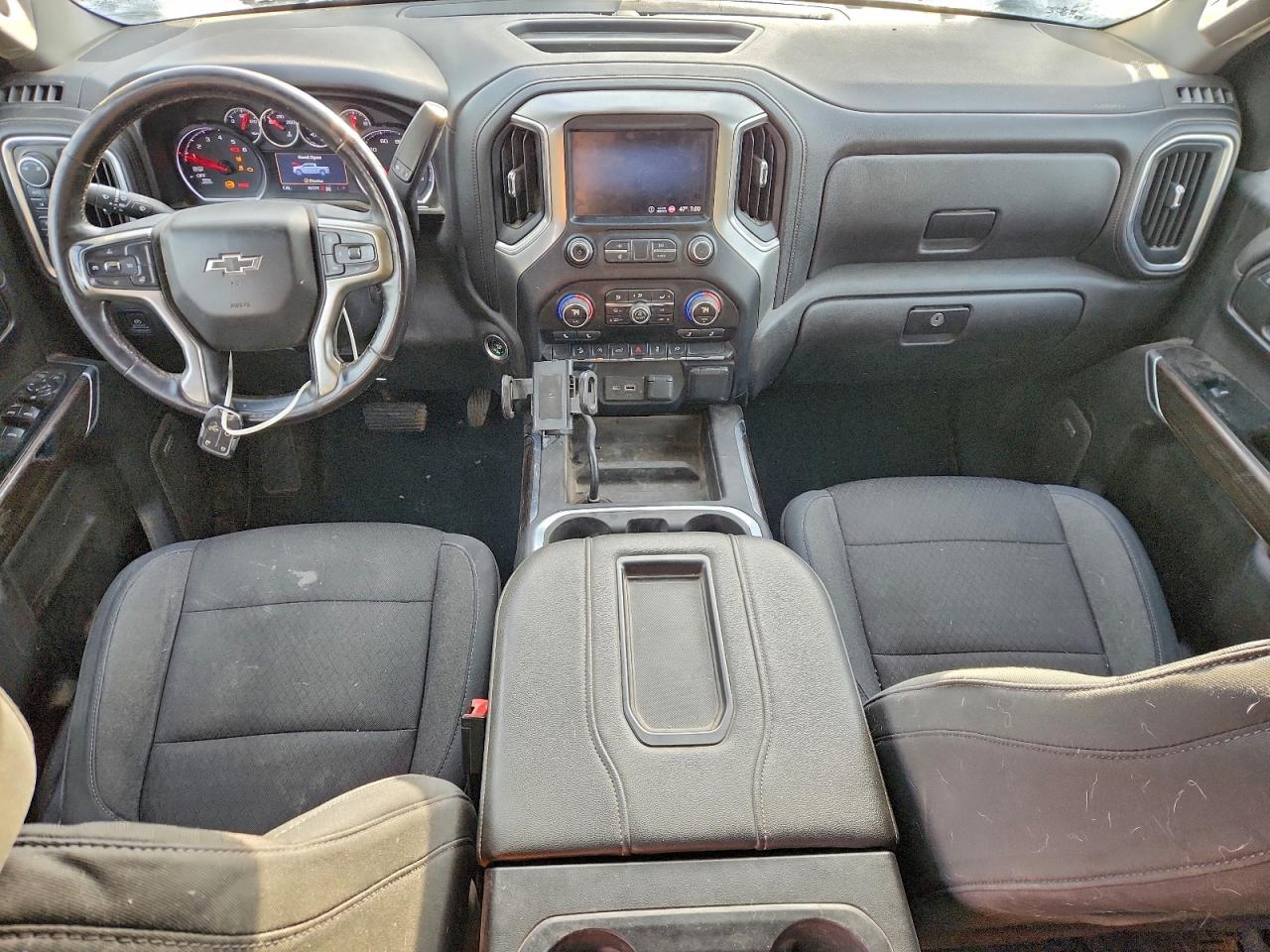 2019 CHEVROLET SILVERADO K1500 RST photo 8