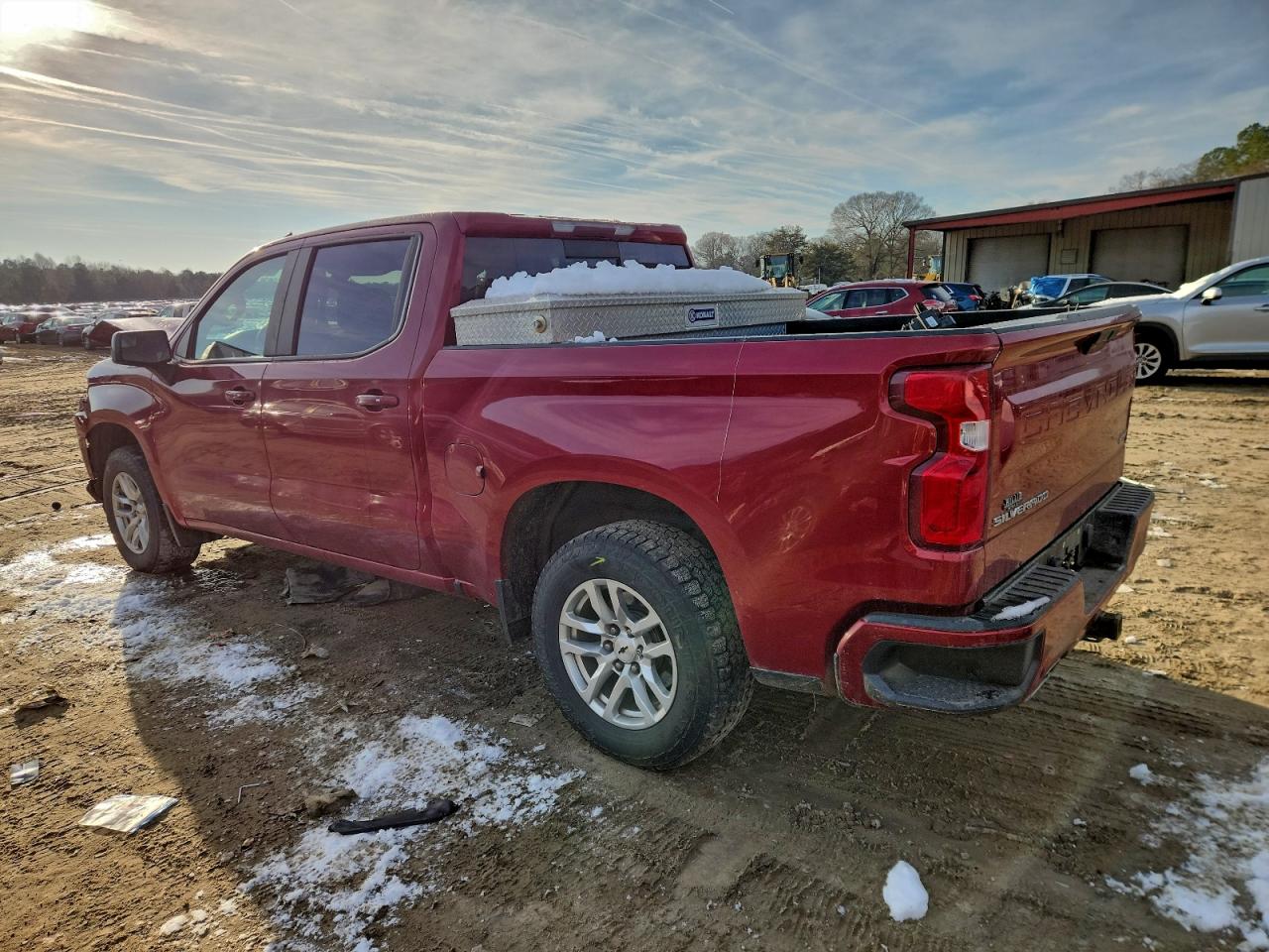 2019 CHEVROLET SILVERADO K1500 RST photo 2