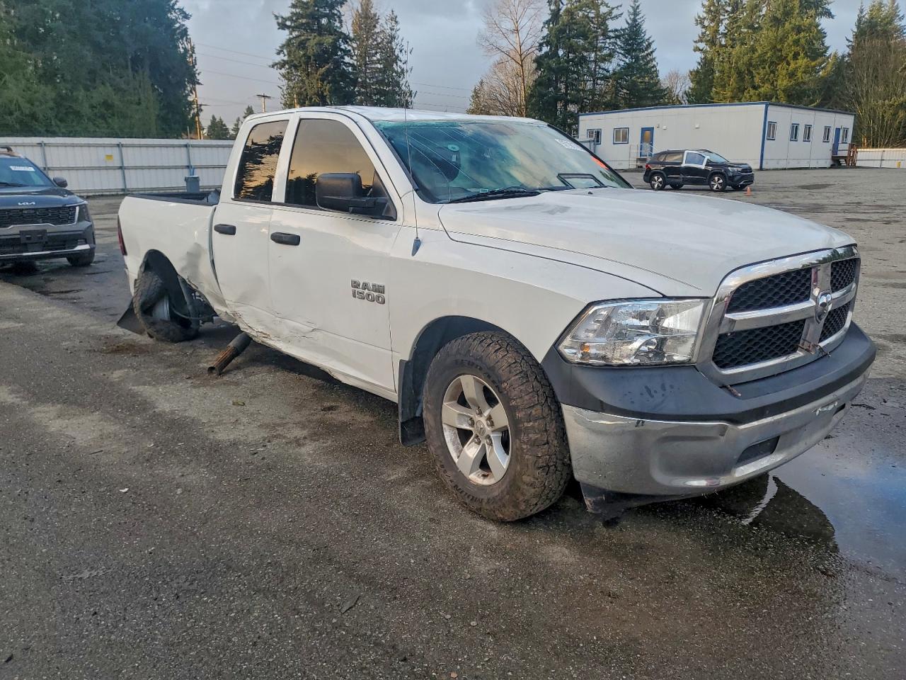 2013 RAM 1500 ST photo 4