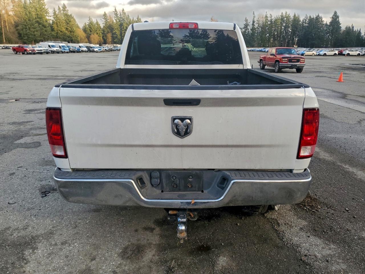 2013 RAM 1500 ST photo 6