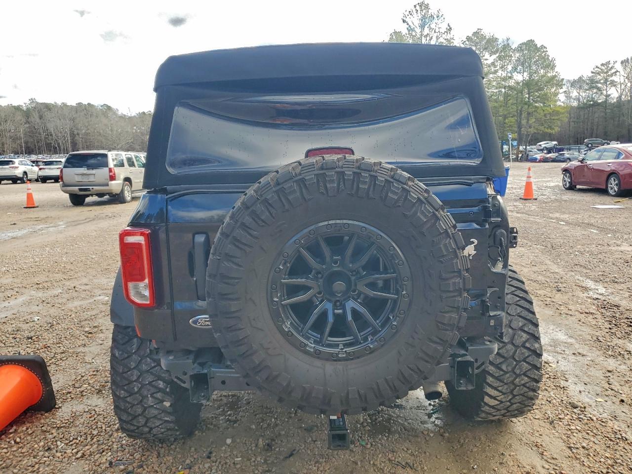 2021 FORD BRONCO BASE photo 6