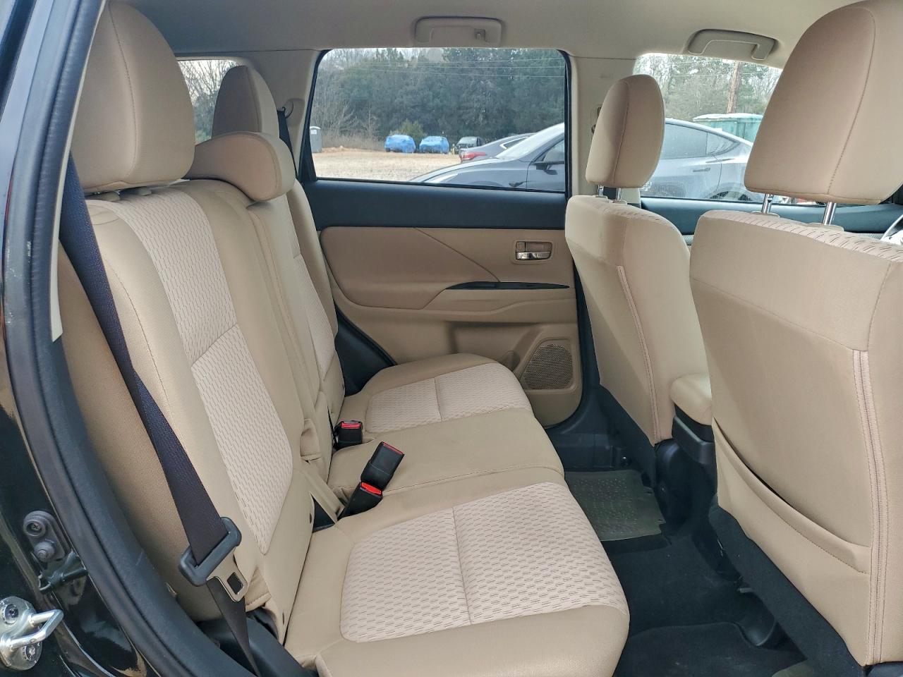 2014 MITSUBISHI OUTLANDER SE photo 11