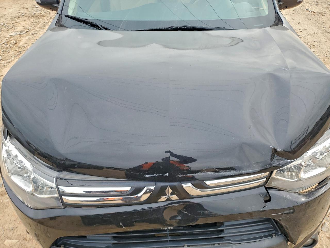 2014 MITSUBISHI OUTLANDER SE photo 12