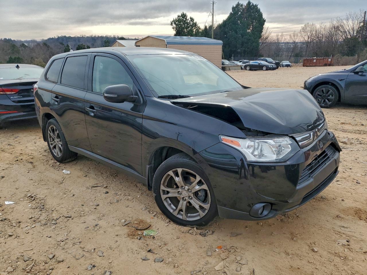 2014 MITSUBISHI OUTLANDER SE photo 4