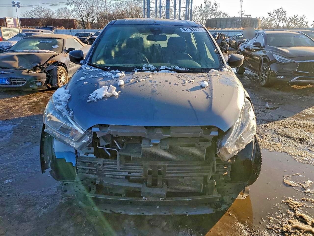 2020 NISSAN KICKS S photo 5
