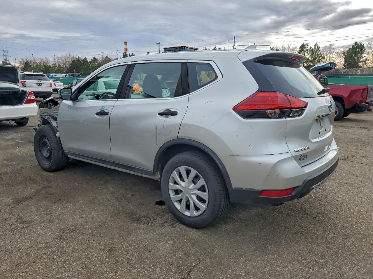 2017 NISSAN ROGUE S photo 3