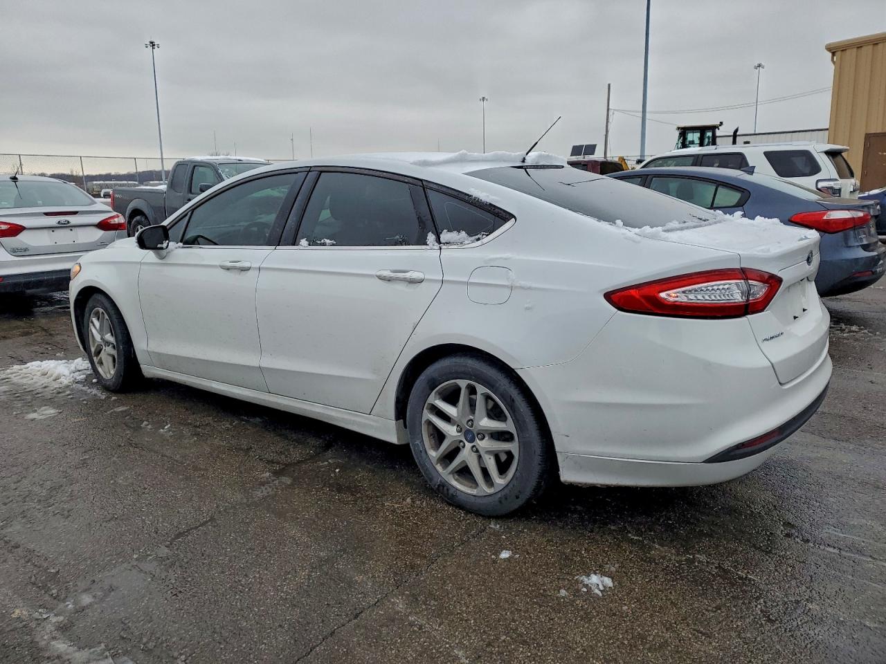 2016 FORD FUSION SE photo 4