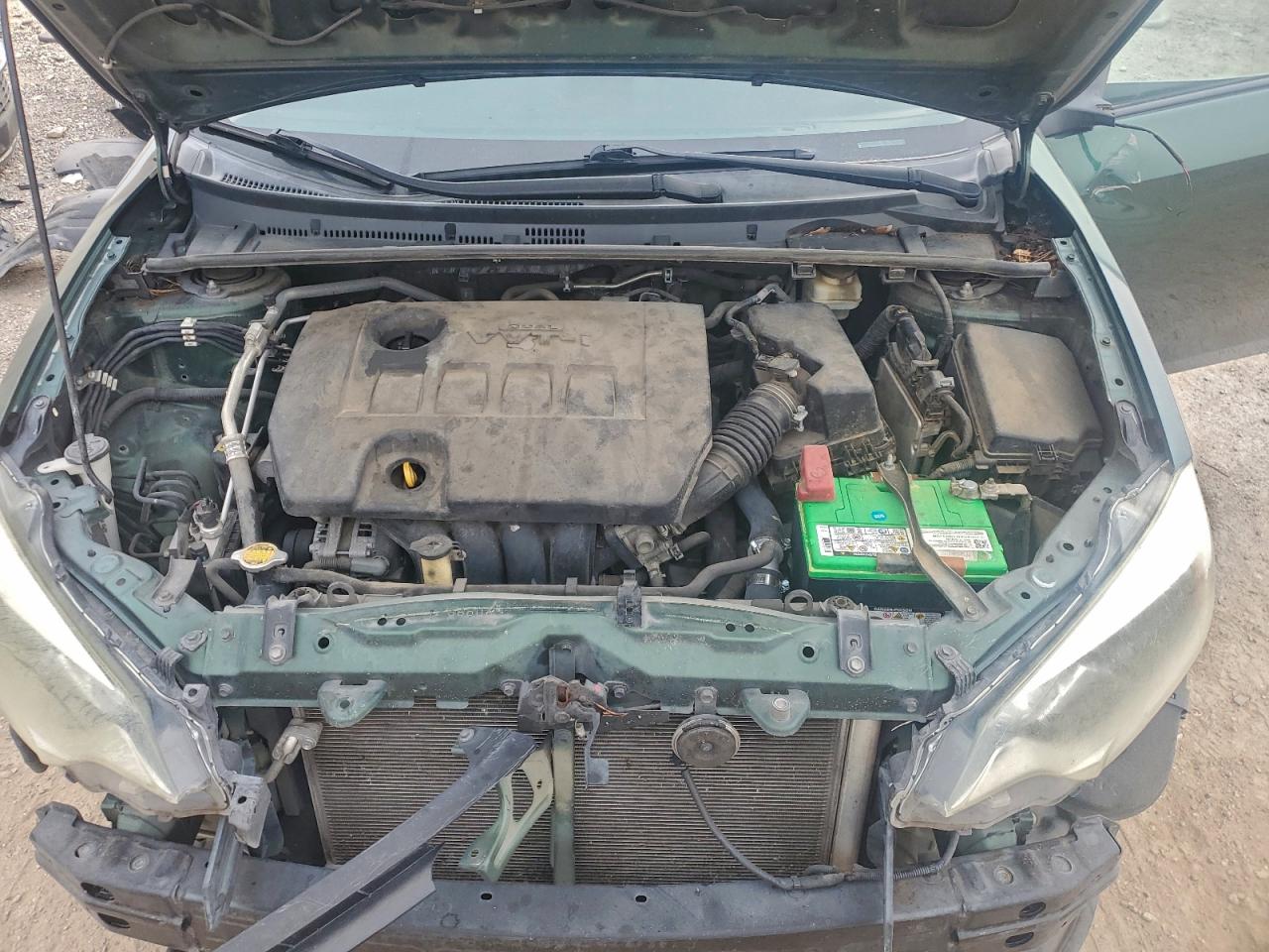 2014 TOYOTA COROLLA L photo 11
