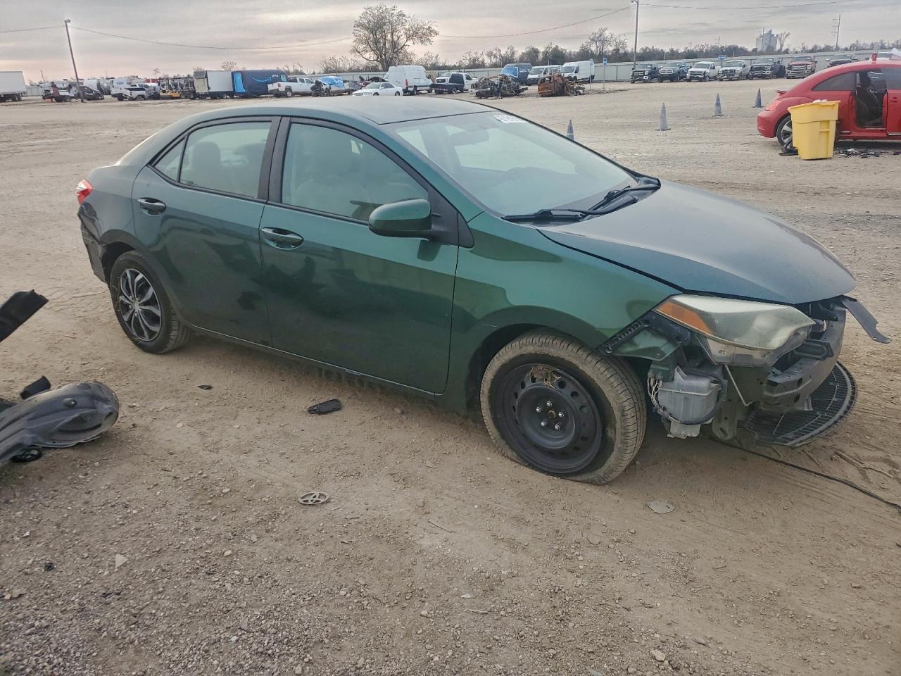 2014 TOYOTA COROLLA L photo 4