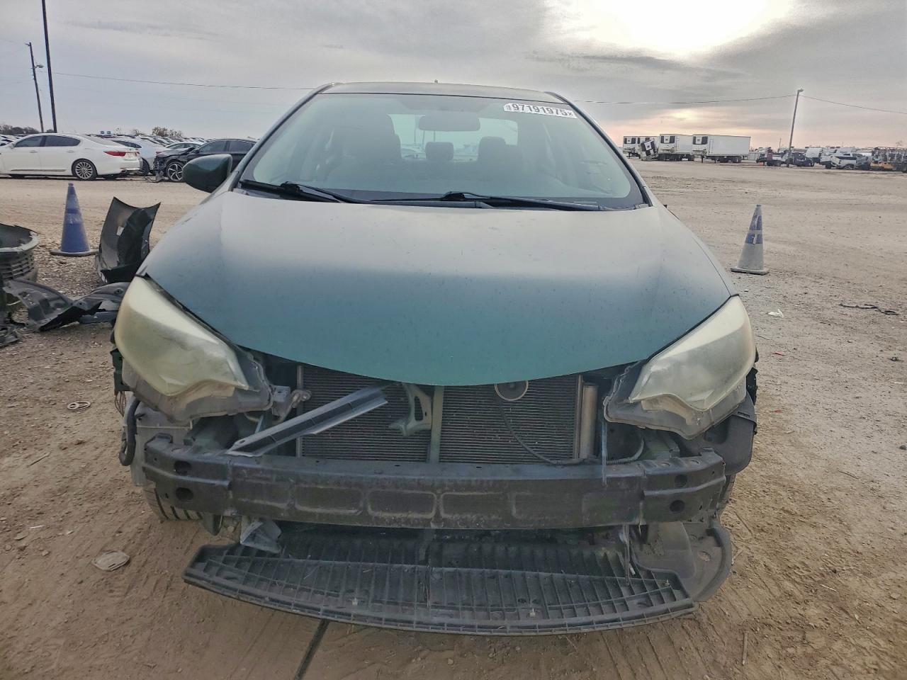 2014 TOYOTA COROLLA L photo 5