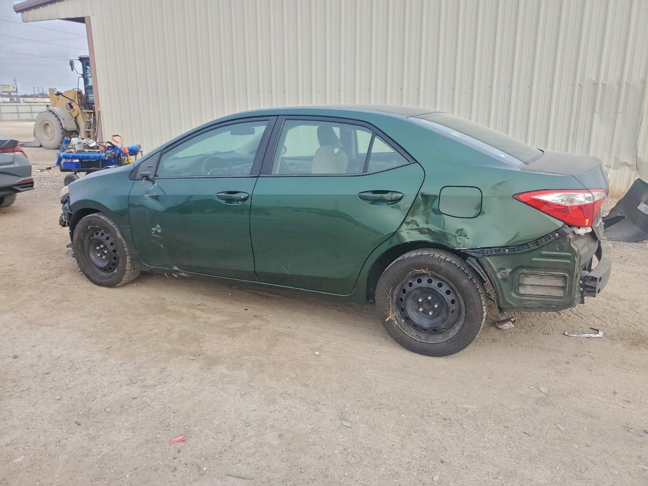 2014 TOYOTA COROLLA L photo 2
