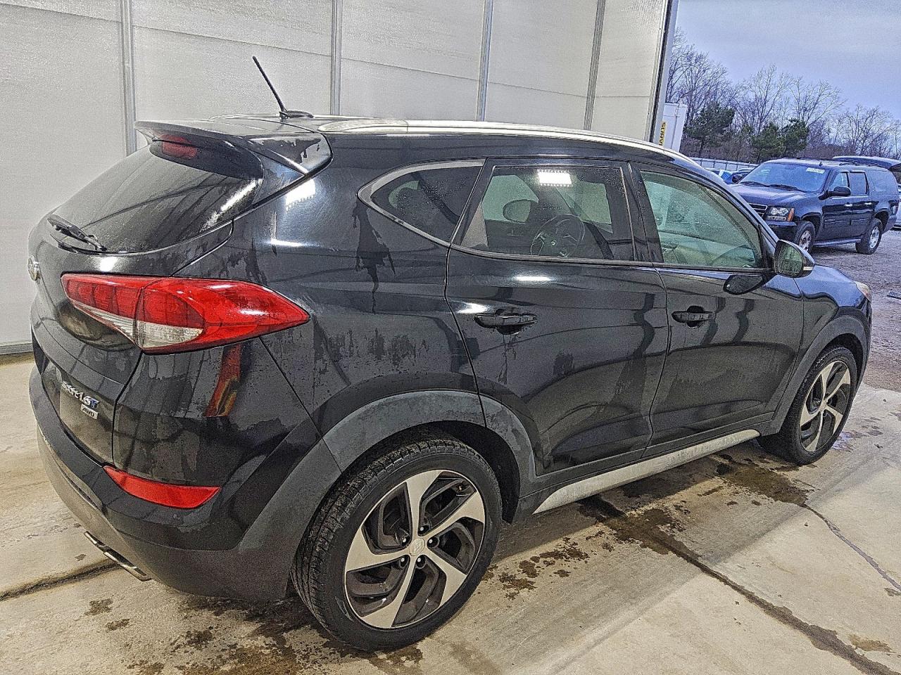 2017 HYUNDAI TUCSON LIMITED photo 3