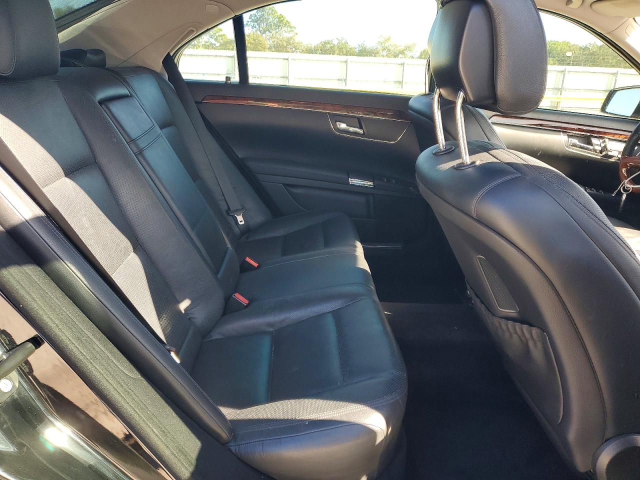 2010 MERCEDES-BENZ S 550 4MATIC photo 10