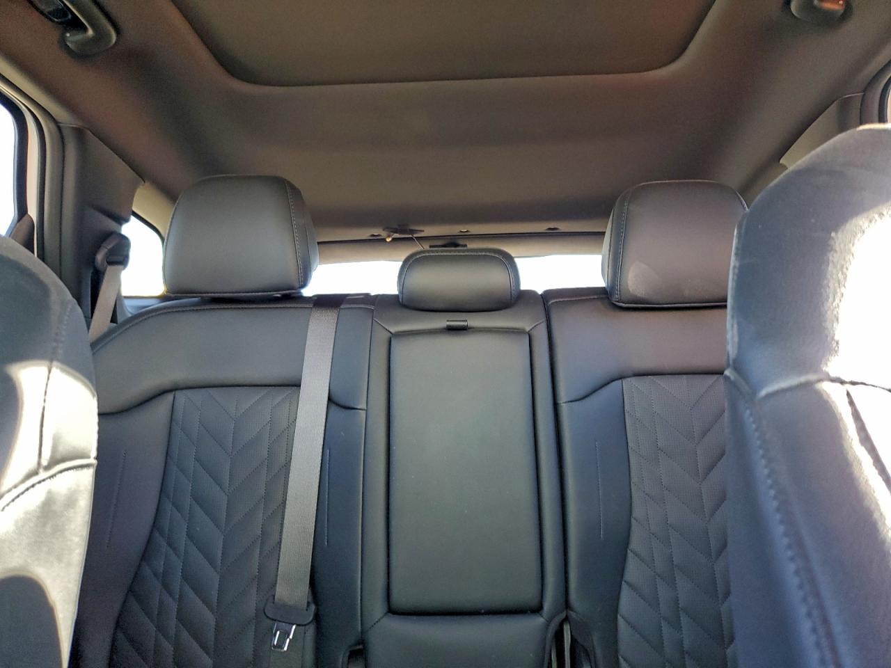 2025 KIA SPORTAGE X-PRO photo 10