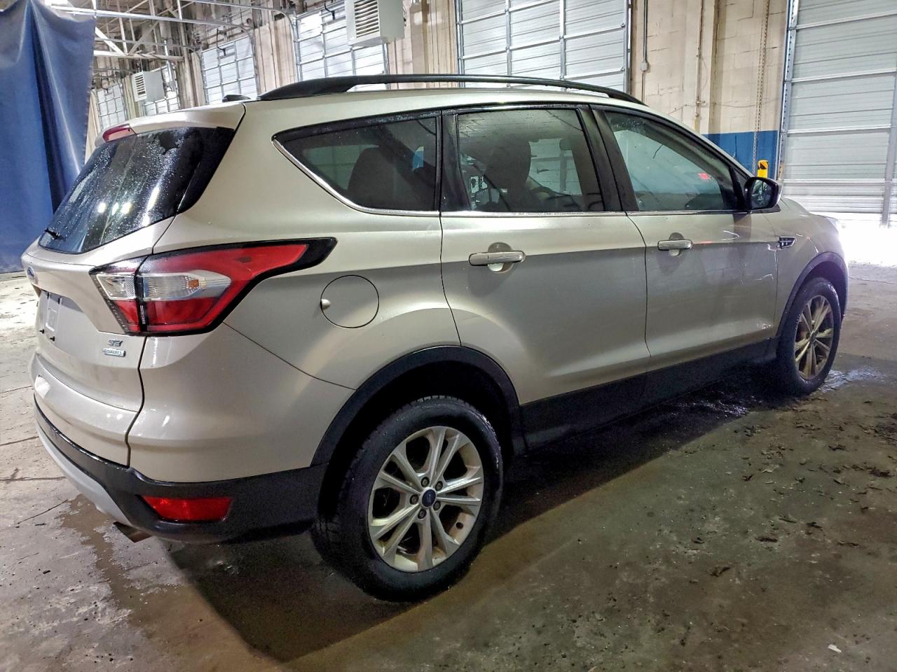 2018 FORD ESCAPE SE photo 3