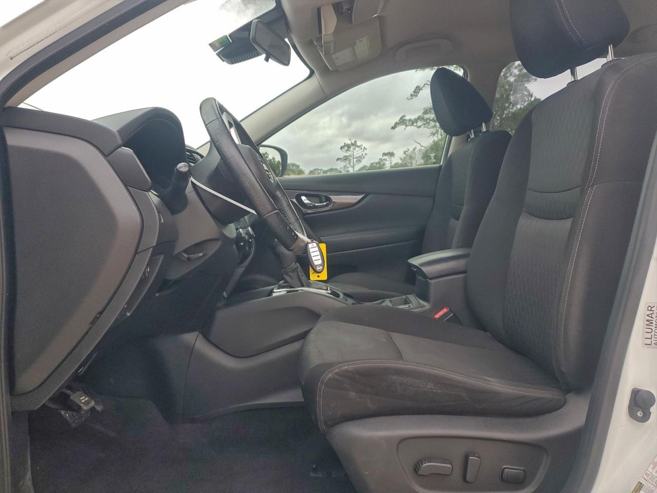 2020 NISSAN ROGUE S photo 7