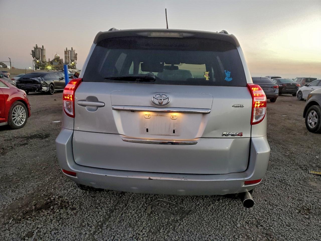 2011 TOYOTA RAV4 SPORT photo 6