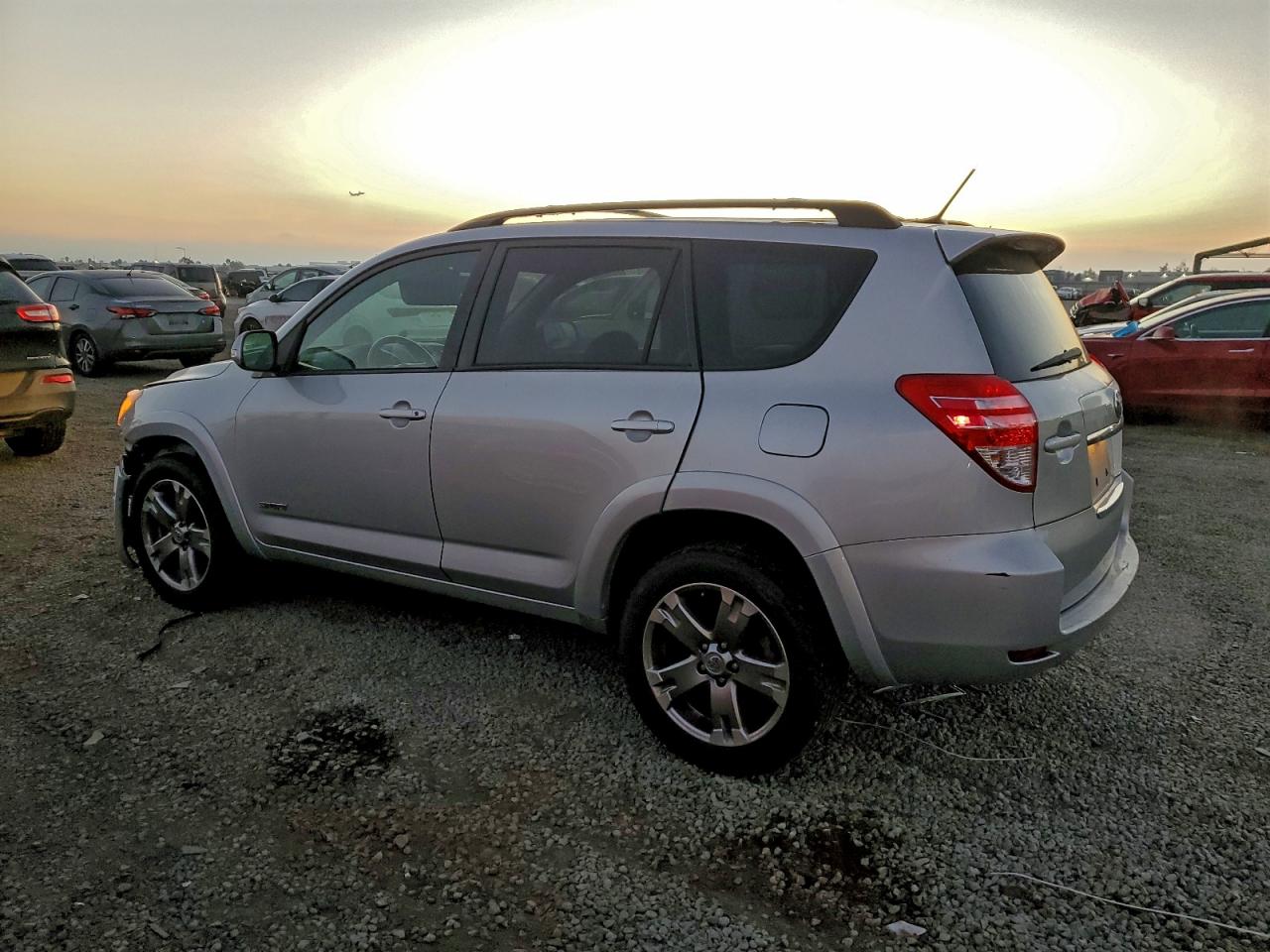 2011 TOYOTA RAV4 SPORT photo 2