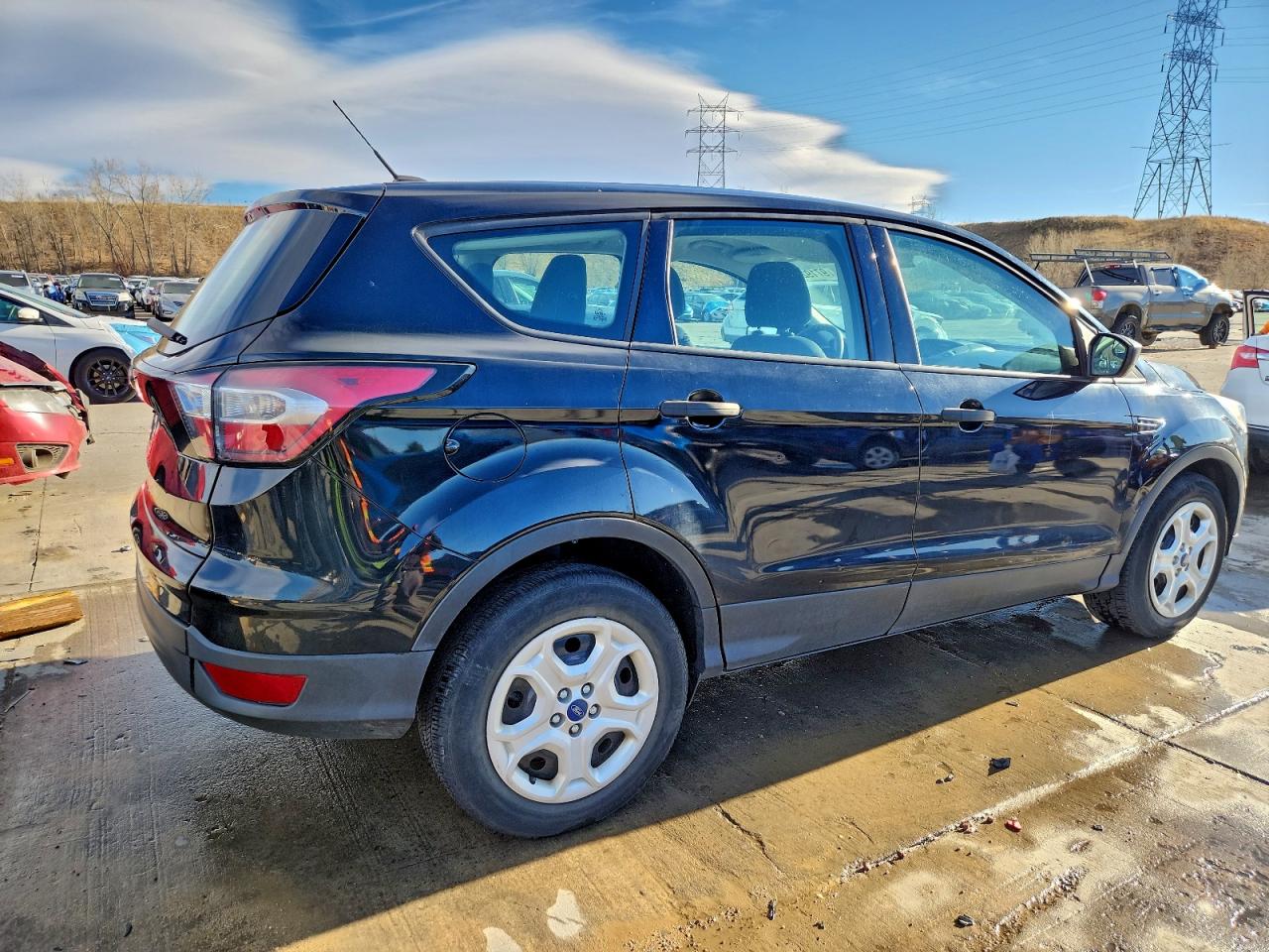 2017 FORD ESCAPE S photo 3