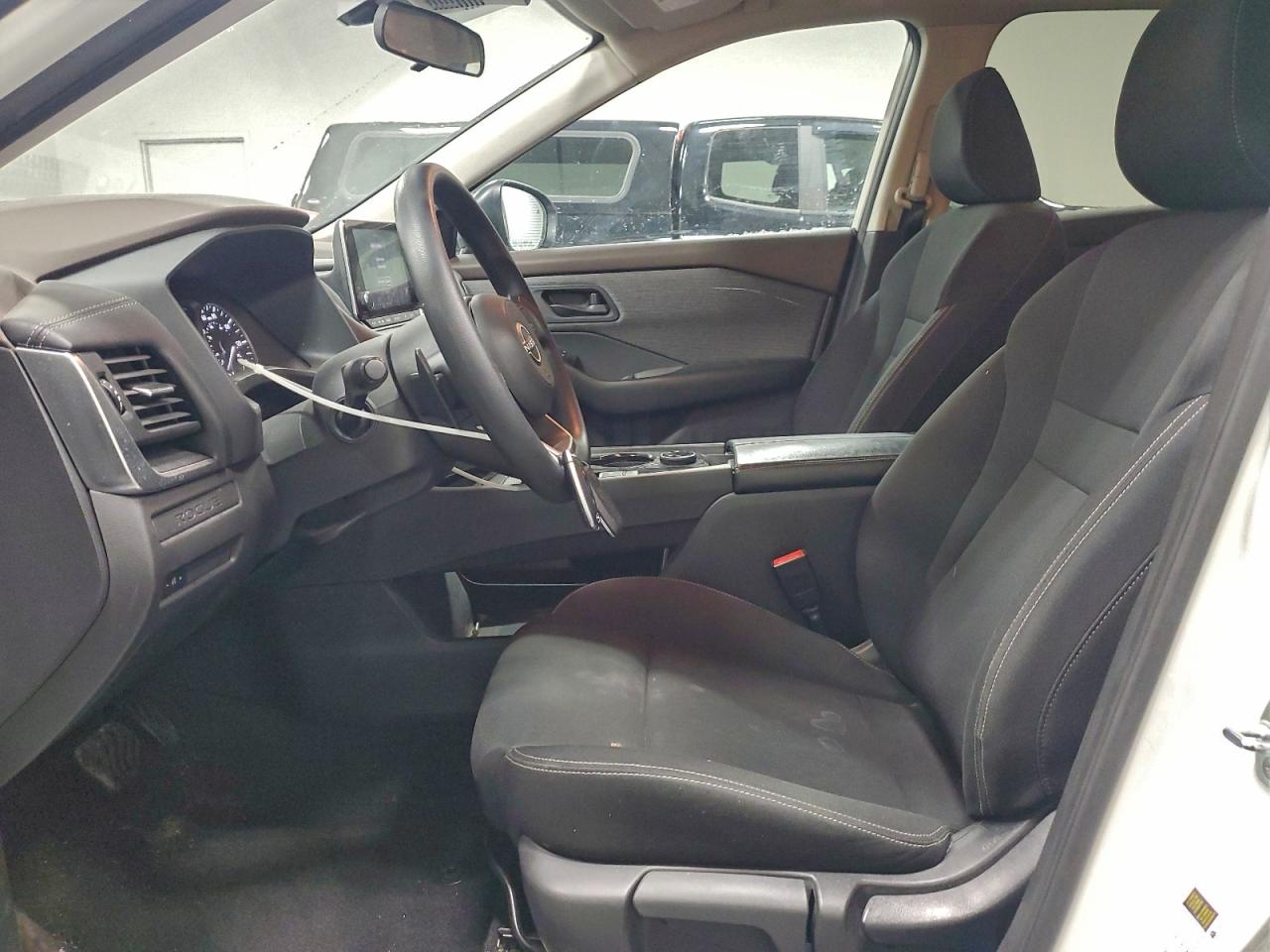 2023 NISSAN ROGUE S photo 7