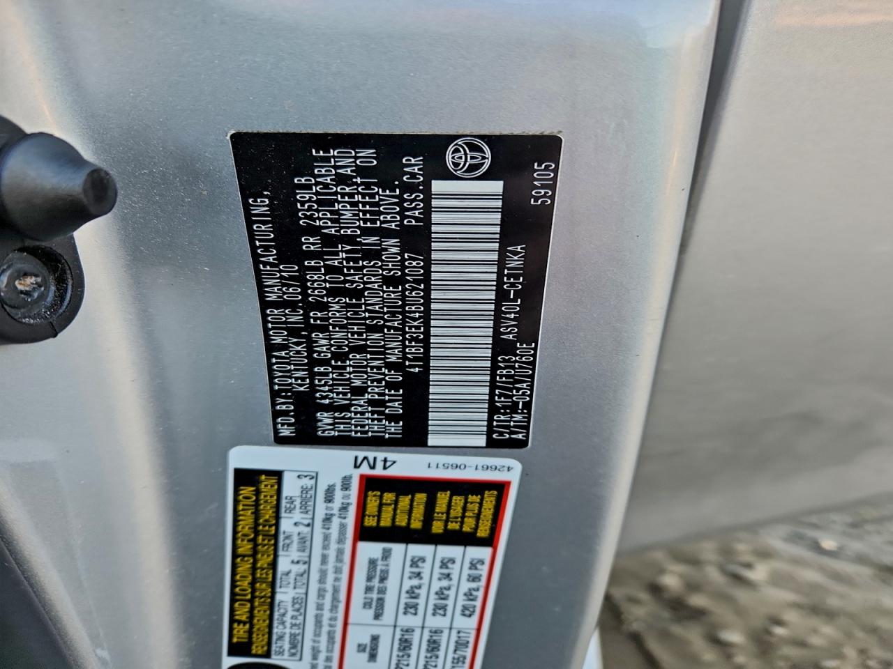2011 TOYOTA CAMRY BASE photo 12
