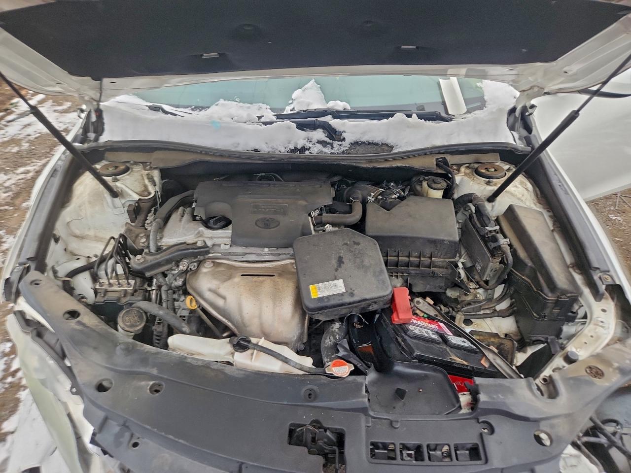 2016 TOYOTA CAMRY LE photo 11