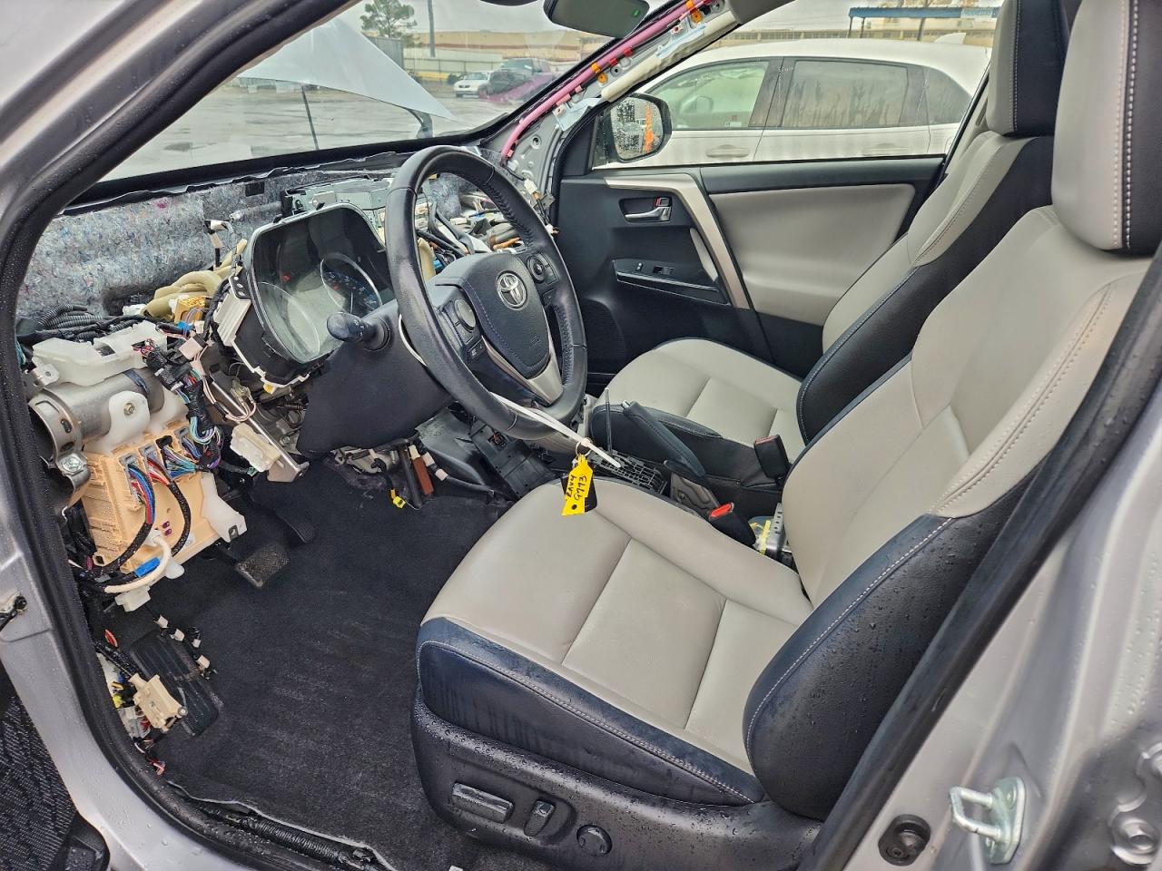 2018 TOYOTA RAV4 LIMITED photo 7