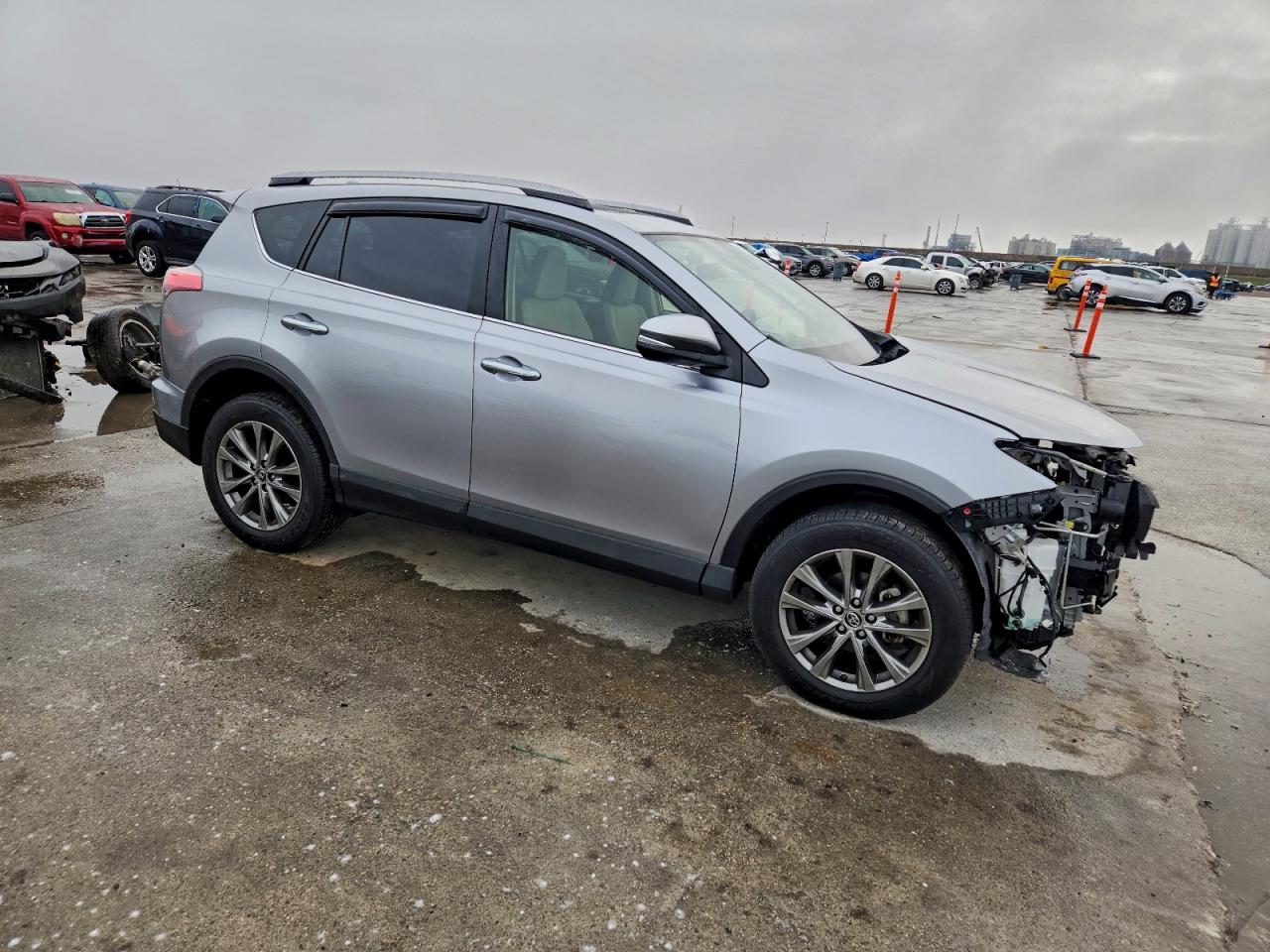 2018 TOYOTA RAV4 LIMITED photo 4