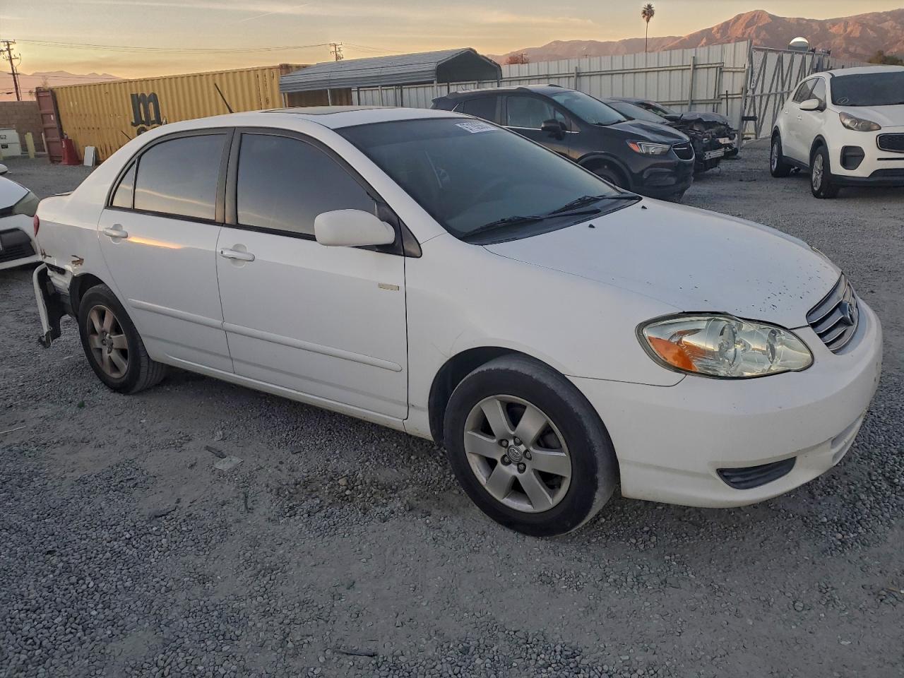 2003 TOYOTA COROLLA CE photo 4