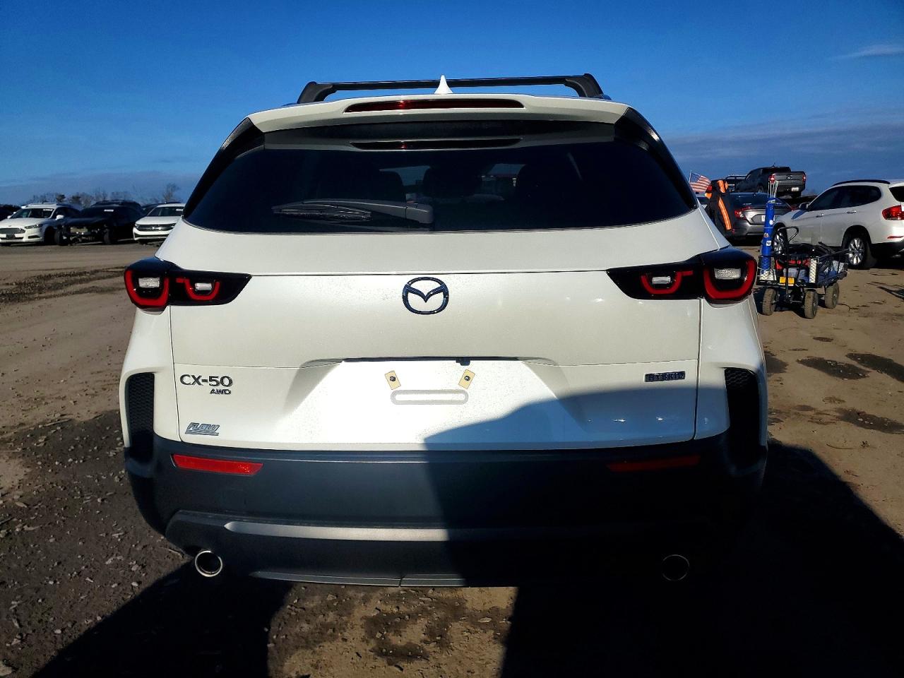 2025 MAZDA CX-50 PREMIUM PLUS photo 6
