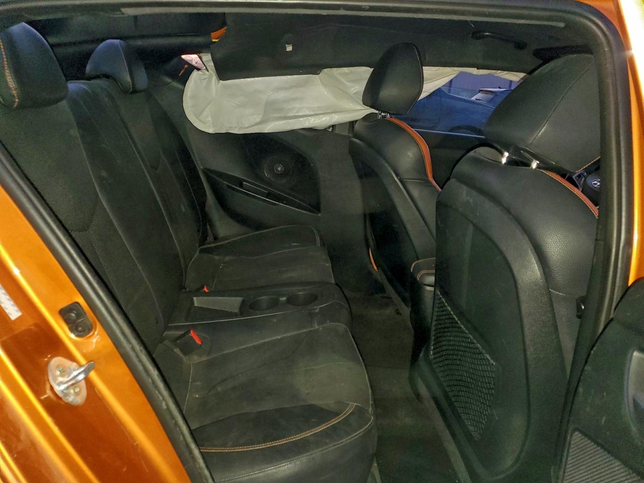 2017 HYUNDAI VELOSTER TURBO photo 10