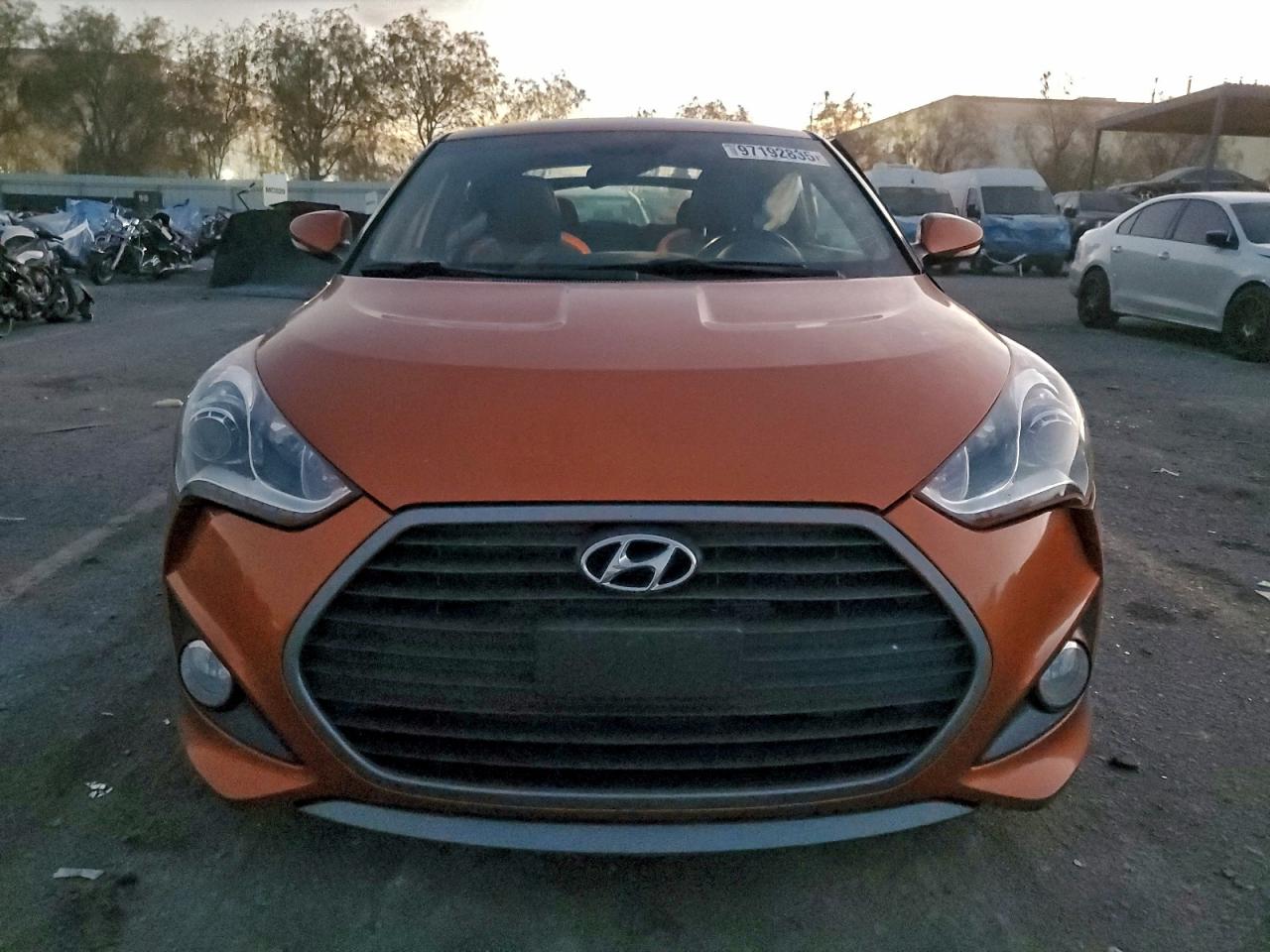 2017 HYUNDAI VELOSTER TURBO photo 5