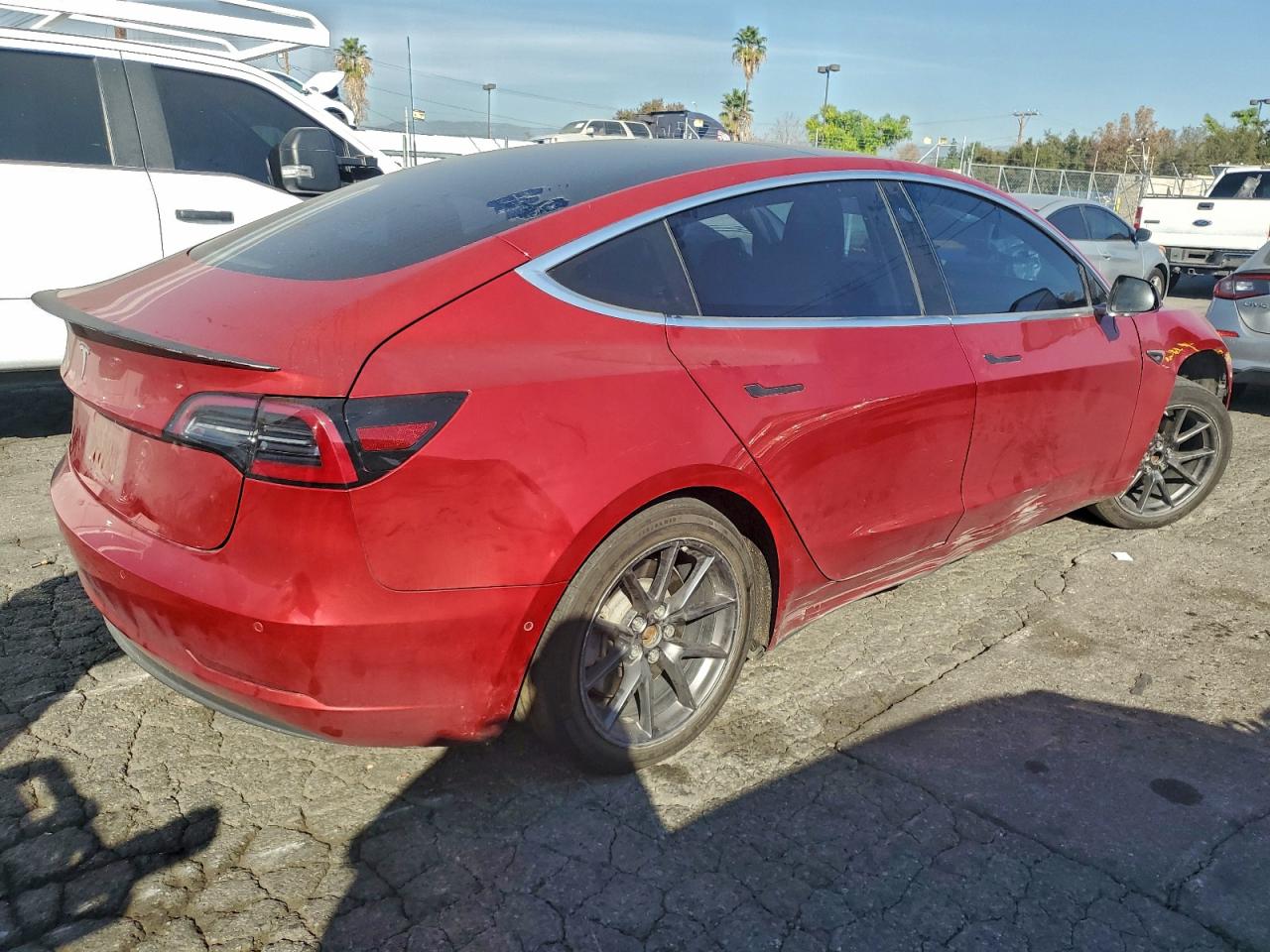 2018 TESLA MODEL 3 photo 3