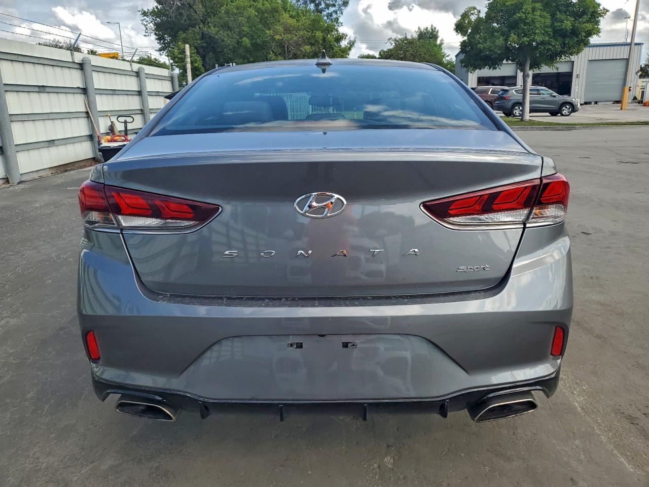 2018 HYUNDAI SONATA SPORT photo 6